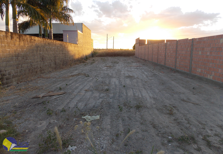 Jardim Itália III - QD 39 - LT 20